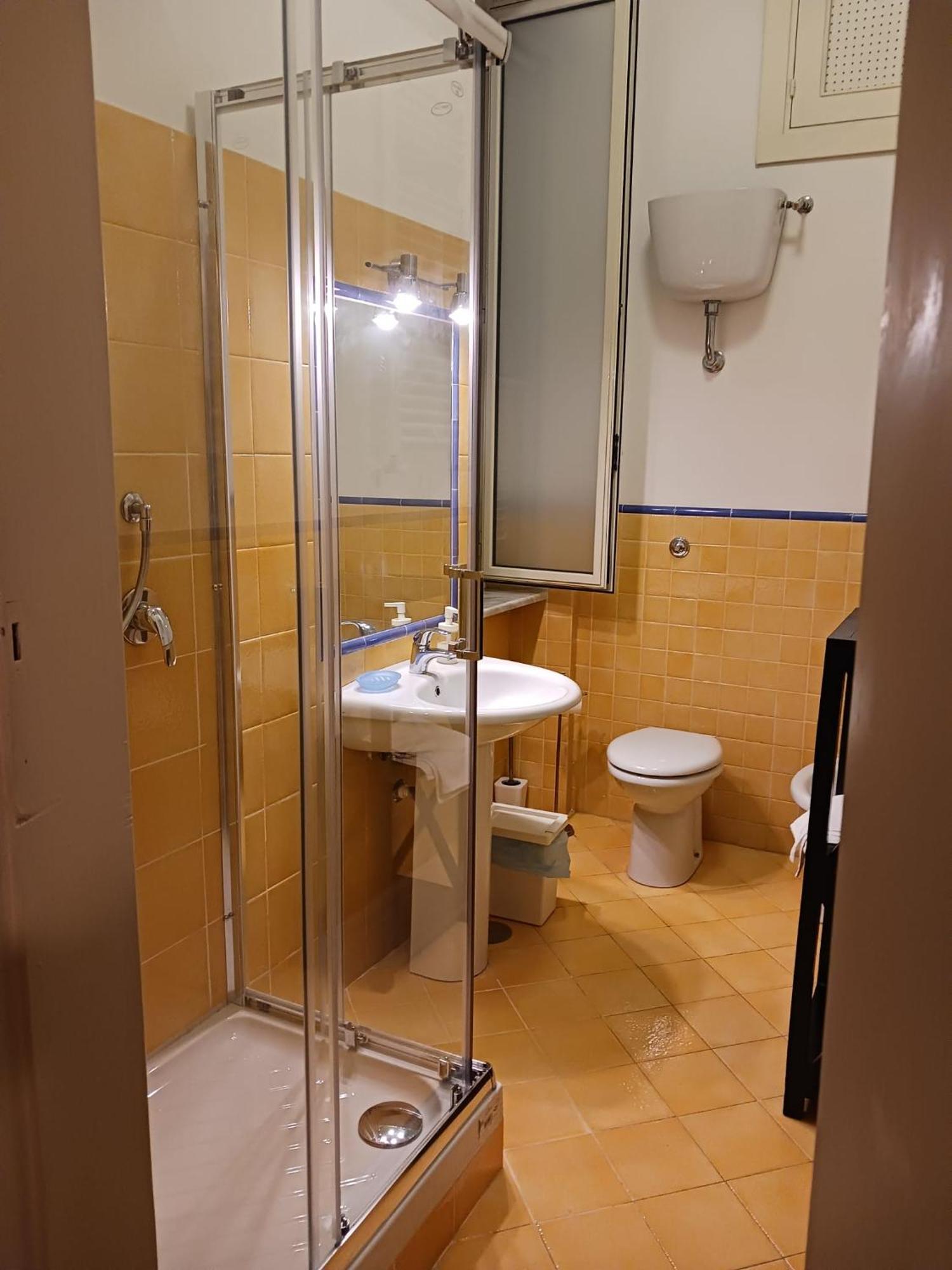 Seawall Holiday Home Salerno Exterior foto