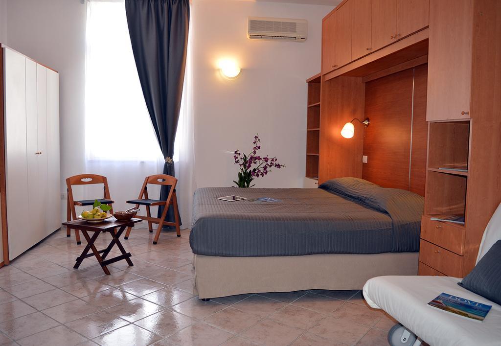 Seawall Holiday Home Salerno Exterior foto