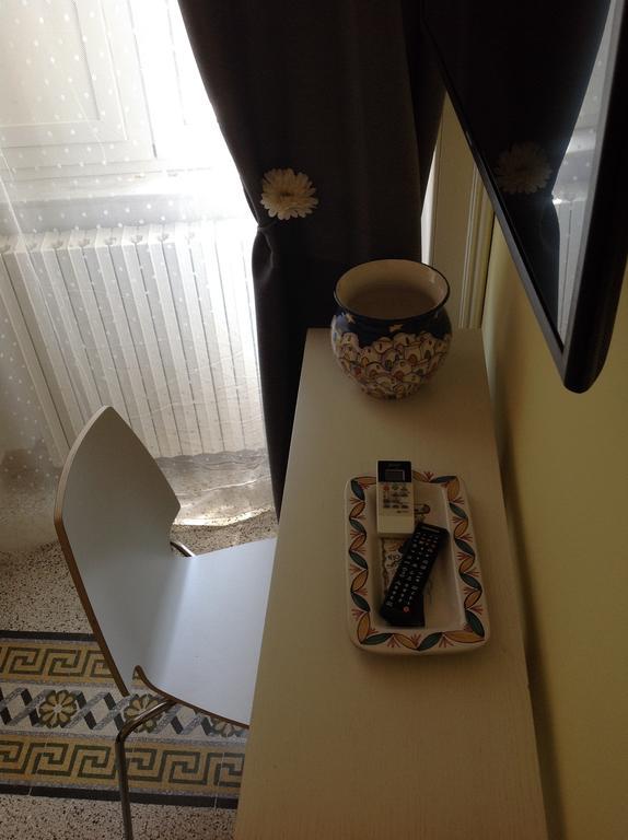 Seawall Holiday Home Salerno Exterior foto