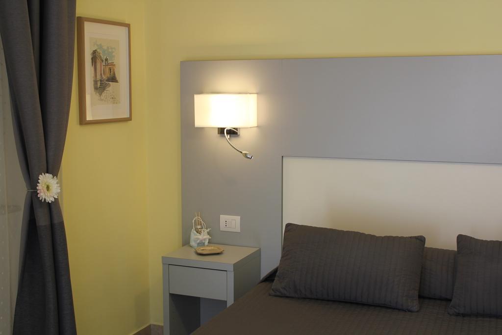 Seawall Holiday Home Salerno Exterior foto
