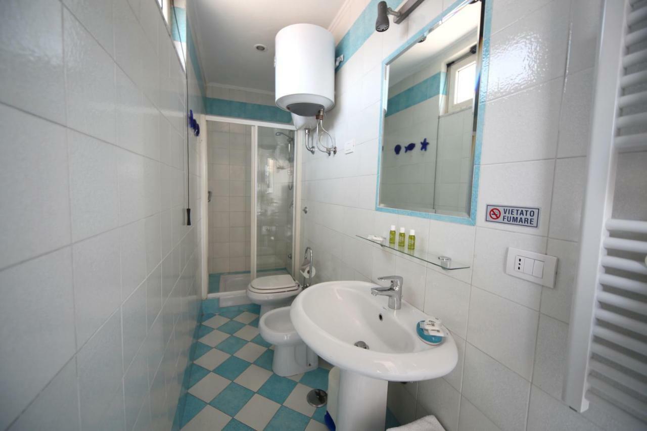 Seawall Holiday Home Salerno Exterior foto